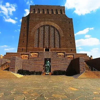 Pretoria,Johannesburg,soweto & Apartheid Museum tour